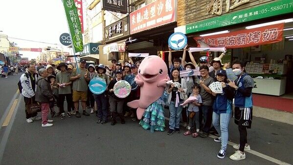 台灣媽祖魚保育聯盟、台灣蠻野心足生態協會及荒野保護協會大合照