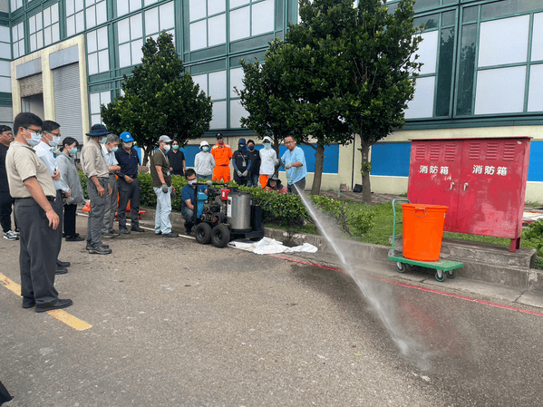 圖三、現地考核高溫高壓沖洗機組操作現場(新竹市)